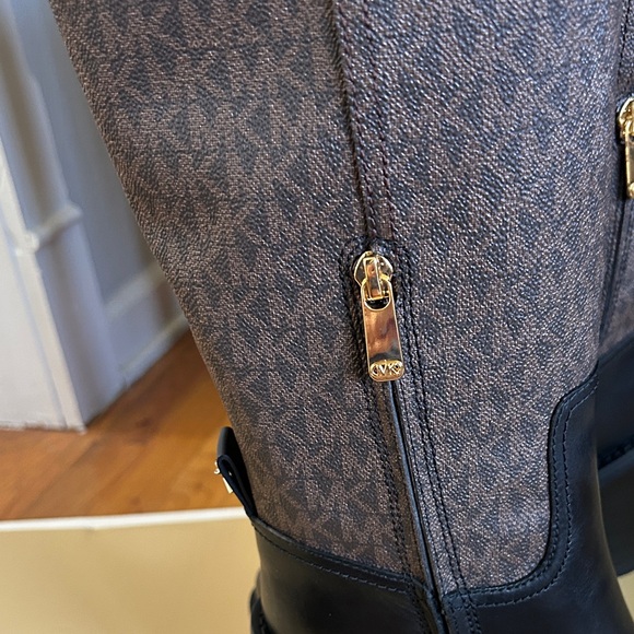 Michael Kors Houston signature Black brown Leather Knee-High Boot size 6 - Picture 4 of 8